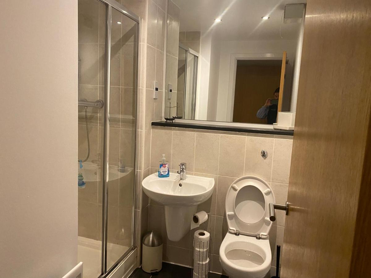 City Centre 2 Bedroom Apartment, Secure Parking. Glasgow Eksteriør bilde